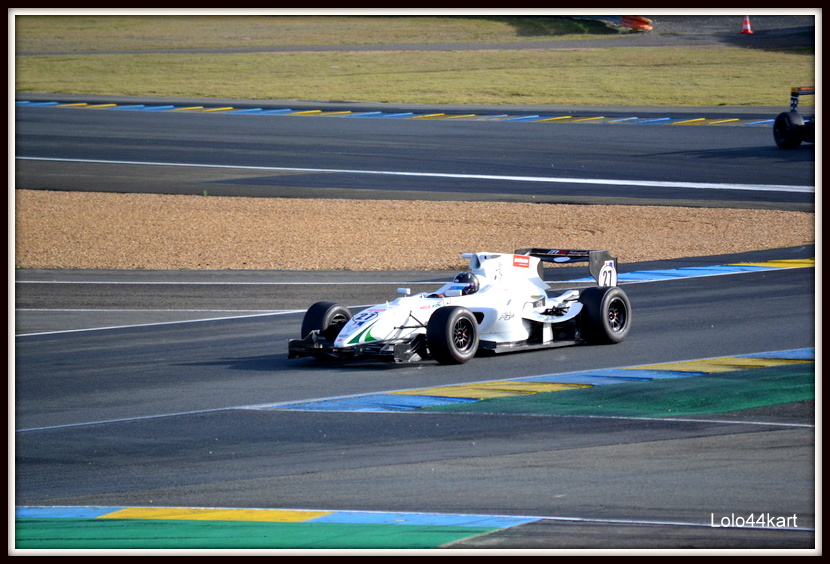 215.JPG