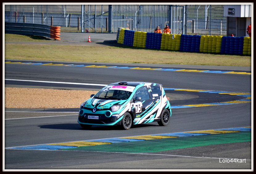 318.JPG